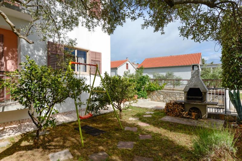 Apartments Yo Lee Bibinje Zewnętrze zdjęcie